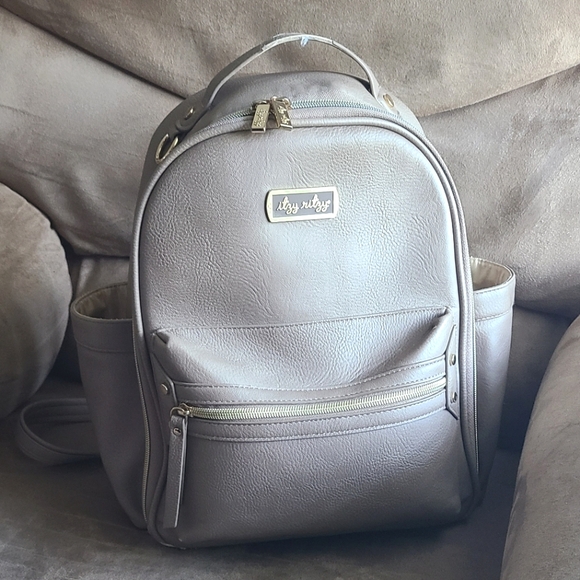 Itzy Ritzy Taupe Backpack - Picture 1 of 8